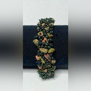 Agate Chip Stone And Iridescent Glass Seed Bead Bracelet Green Orange Brown